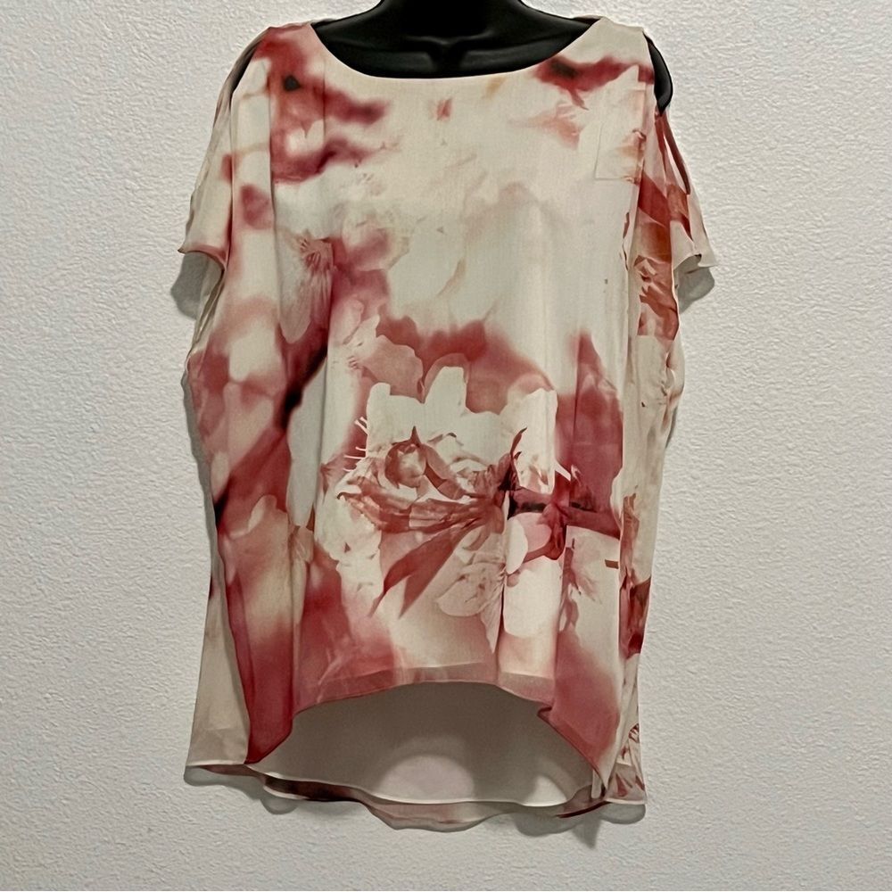 Alice + Olivia Cream and Dusty Rose Floral Cold-Shoulder Blouse